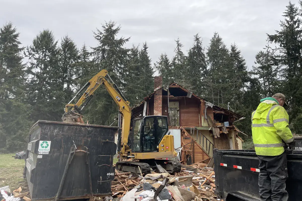 Demolition and debris haul-off